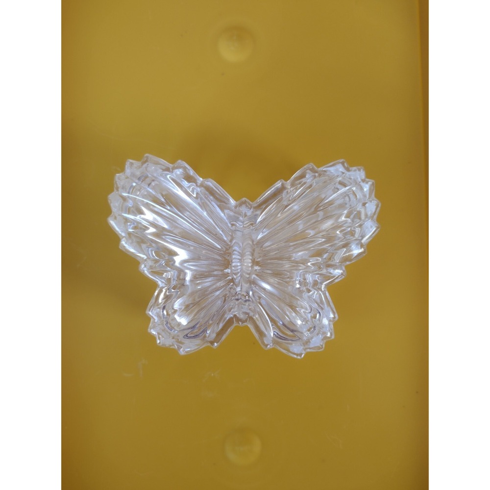 Vtg Trinket Box Crystal Cut Glass Butterfly Dish Jewelry Holder Nostalgic 80s